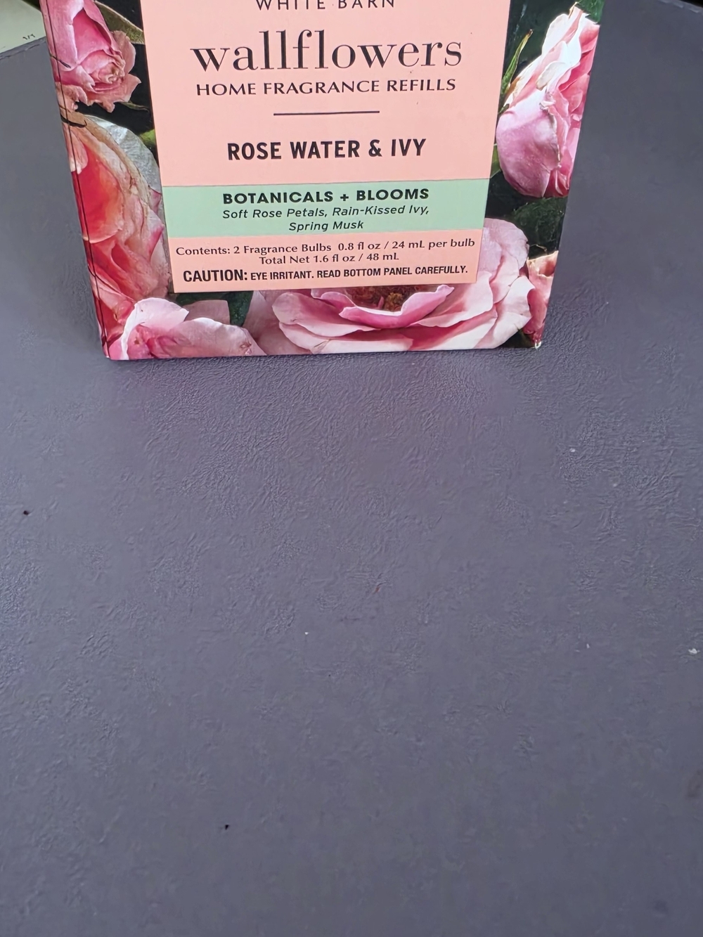 Bath & Body Works Rose Water & Ivy Wallflowers Refills - Pink and Green
